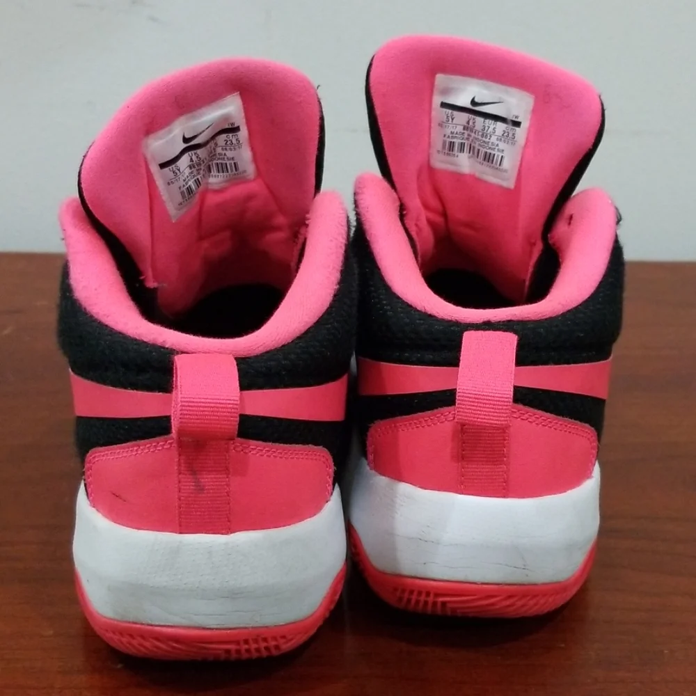 Nike  black, pink and white girls
